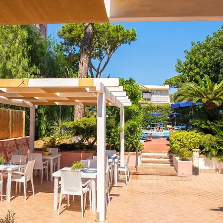 San Valentino Terme מלון איסקיה