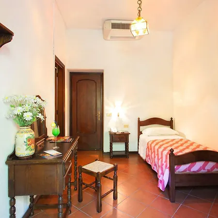 San Valentino Terme מלון 4*