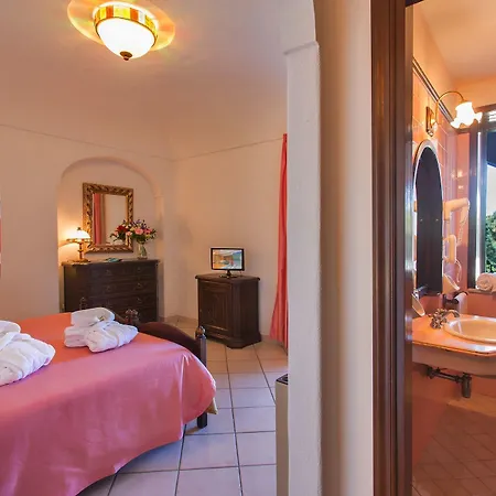 מלון San Valentino Terme