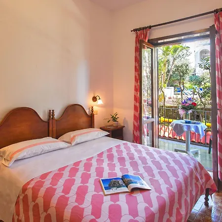 מלון San Valentino Terme 4*