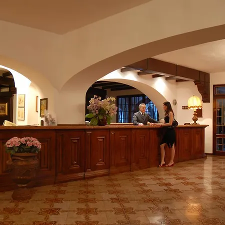 San Valentino Terme מלון איסקיה