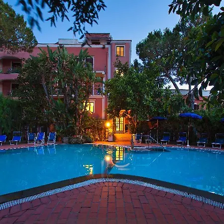 Hotel San Valentino Terme 4*