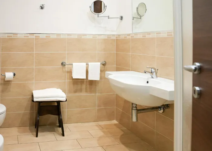 Hotel San Valentino Terme 4*